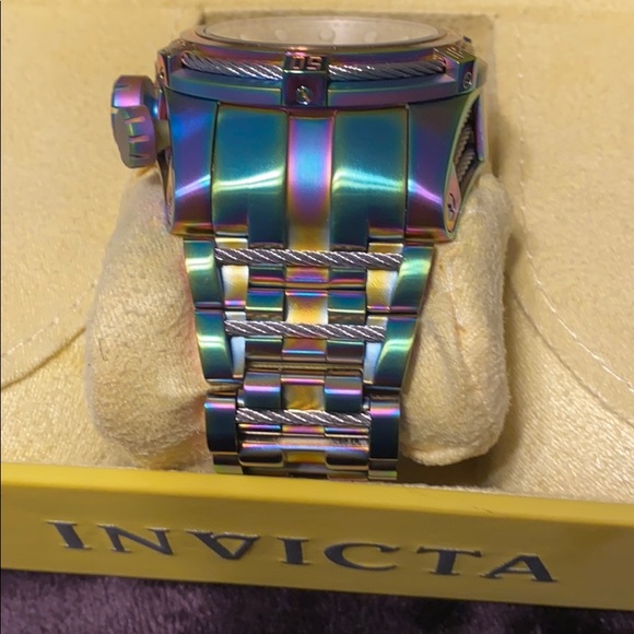 Invicta Iridescent unisex watch main image 5